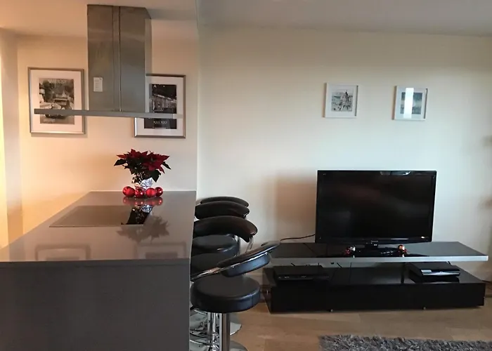 Luxury Modern 2Bd Flat In Centre